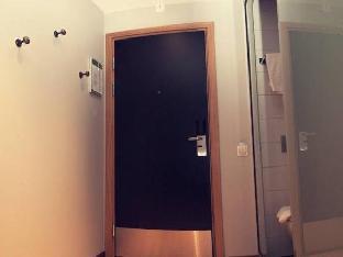 Moment Hotels