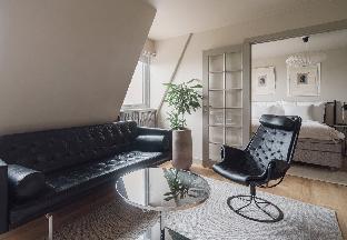 TwentySix 401 - Penthouse Suite