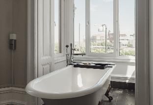 TwentySix 203 - Premium Double Room