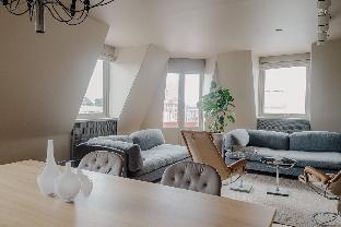 TwentySix 402 - Presidential Suite