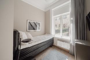 TwentySix 209 - Single Room